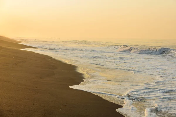 Sonnenuntergang Strand Mit Schwarzem Sand Monterrico Guatemala — Stockfoto
