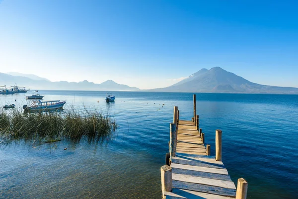 Muelle Madera Lago Atitlán Playa Panajachel Guatemala —  Fotos de Stock