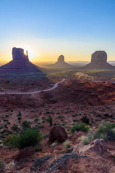 Sunrise Monument Valley Panorama Mitten Buttes Seen Visitor Center Navajo — Stock Photo, Image