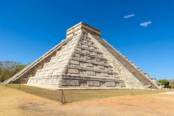 Chichen Itza Pirâmide Castillo Antiga Maya Temple Ruins Yucatan México — Fotografia de Stock