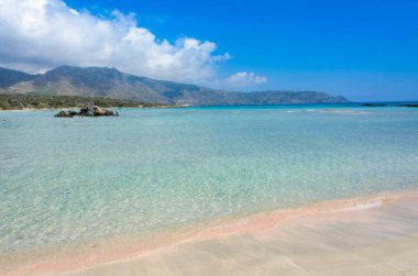 Cennet plaj turkuaz su Elafonisi, Crete, Yunanistan.