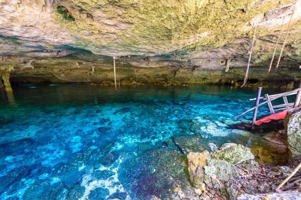 Cenote Dos Ojos Quintana Roo Meksyk Ten Cenote Znajduje Się — Zdjęcie stockowe