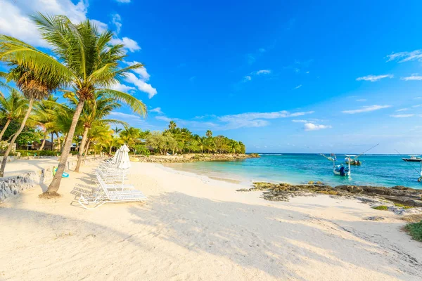 Akumal Beach Boats Tourists Mexico — Stock Photo, Image