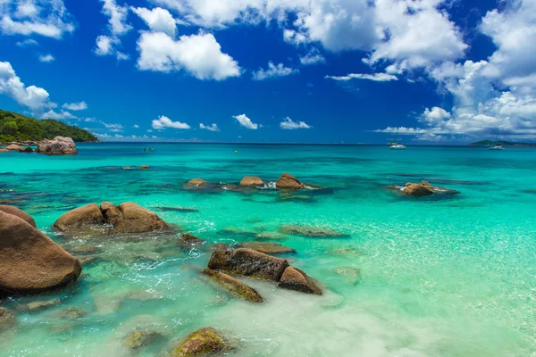 Anse Lazio Praia Paraíso Com Areia Branca Água Azul Turquesa — Fotografia de Stock