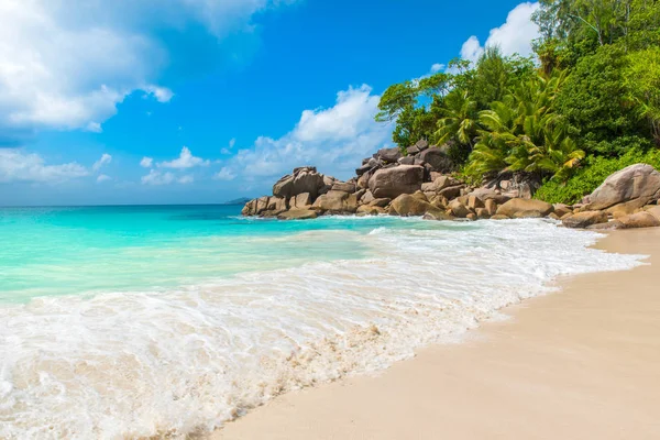 Playa Paraíso Playa Anse Georgette Praslin Seychelles —  Fotos de Stock