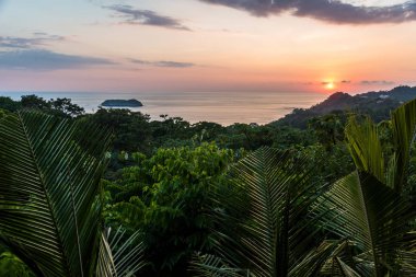 Günbatımı, Manuel Antonio, Kosta Rika.