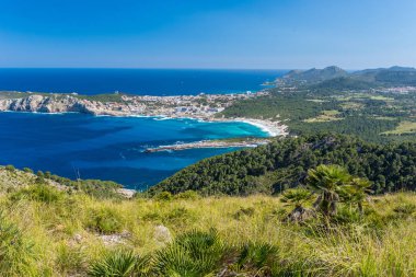 Cala Agulla kıyıları Mallorca, İspanya 'da Cala Ratjada