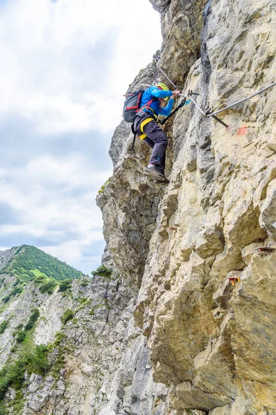Escalada Senderistas Montaña Los Alpes Europa — Foto de Stock
