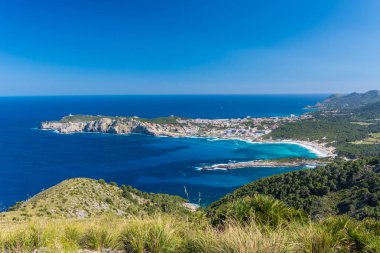 Cala Agulla kıyıları Mallorca, İspanya 'da Cala Ratjada