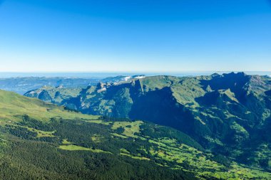 İsviçre Alpleri'nde Bernese Grindelwald, Eiger kuzey duvarından görüntülemek.