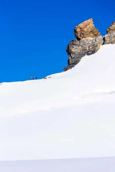 Escalada Gelo Geleira Nas Montanhas Suíça Geleira Aletsch — Fotografia de Stock