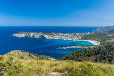 Cala Agulla kıyıları Mallorca, İspanya 'da Cala Ratjada