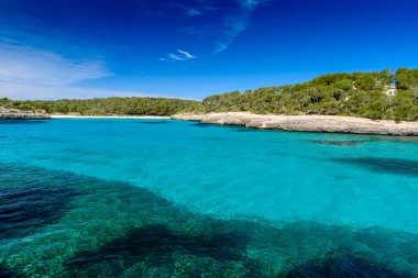 Güzel plaj, Cala S'Amarador Mondrago - Tabiat Parkı üzerinde Majorca İspanya, Balear Adaları, Akdeniz, Avrupa