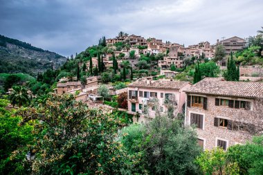 Deia - eski köy dağ Mallorca, İspanya - Europe