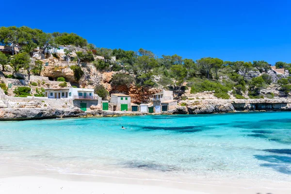 Cala Llombards Όμορφη Παραλία Στον Κόλπο Της Μαγιόρκα Ισπανία — Φωτογραφία Αρχείου