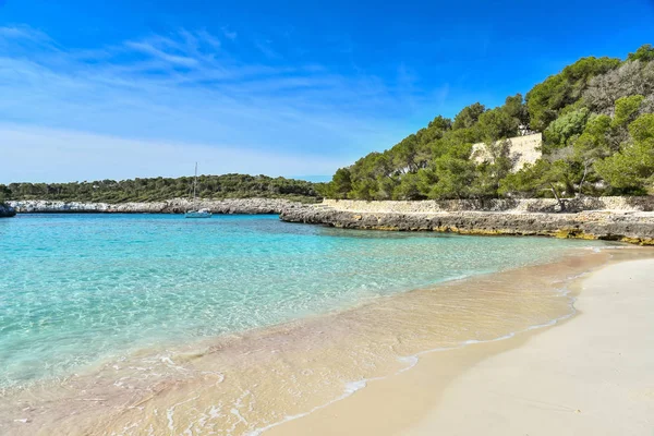 Cala Mondrago Όμορφη Παραλία Και Την Ακτή Της Μαγιόρκα — Φωτογραφία Αρχείου