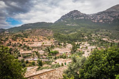 Deia - eski köy dağ Mallorca, İspanya - Europe