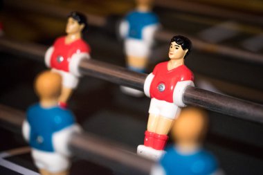 Tablo futbol kicker minyatür oyuncular ile