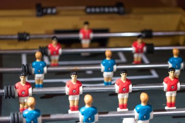 Tablo futbol kicker minyatür oyuncular ile