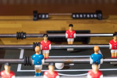 Tablo futbol kicker minyatür oyuncular ile