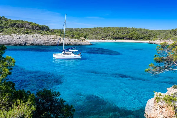 Güzel plaj, Cala S'Amarador Mondrago - Tabiat Parkı üzerinde Majorca İspanya, Balear Adaları, Akdeniz, Avrupa
