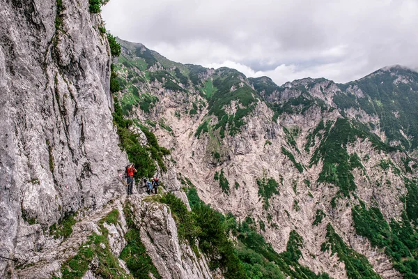 Caminhantes Ellmauer Halt Wilder Kaiser Montanhas Áustria Perto Gruttenhuette Indo — Fotografia de Stock