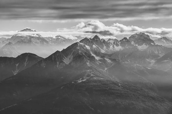 Vista Hafelekarspitze Innsbruck Paesaggio Montano Della Valle Dello Stubai Innsbruck — Foto Stock