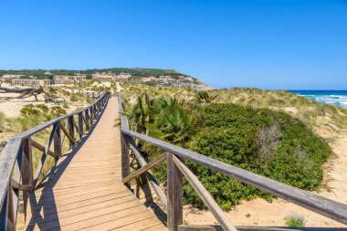 Cala Mesquida - ada Mallorca, İspanya'nın güzel sahil Köprüsü ayak