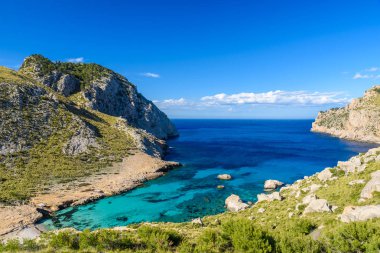 Cala figuera kap formentor - güzel sahil ve plaj, Mallorca, İspanya