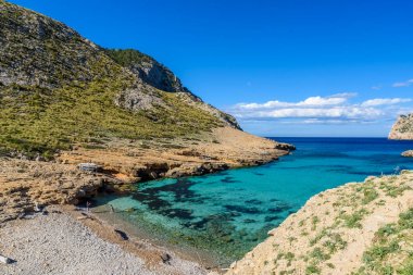 Cala figuera kap formentor - güzel sahil ve plaj, Mallorca, İspanya
