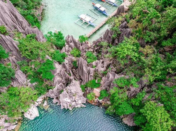 Vue Aérienne Lac Barracuda Sur Île Paradisiaque Coron Palawan Philippines — Photo