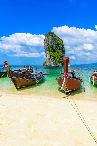 Isola Poda Spiaggia Paradisiaca Uno Scenario Tropicale Vicino Nang Baia — Foto Stock