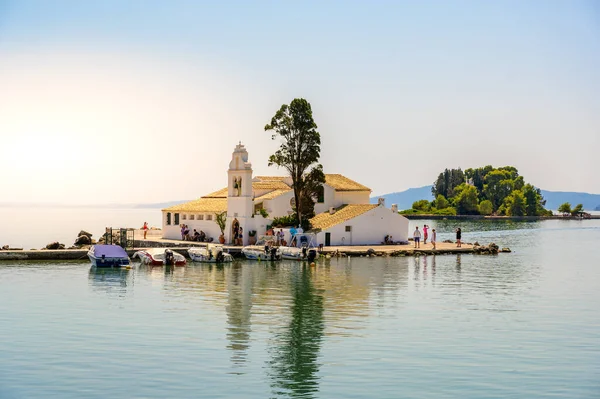 Vlacherna Kloster Hamnen Kanoni Korfu Vacker Landskap Joniska Havet Grekland — Stockfoto