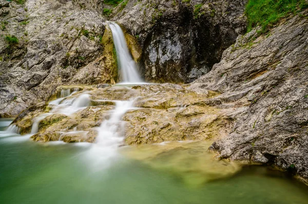 Όμορφο Τοπίο Της Stuibenflle Ποταμός Και Καταρράκτης Στο Reutte Στο — Φωτογραφία Αρχείου