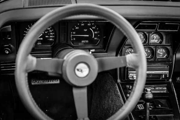 Interno della vettura sportiva Chevrolet Corvette (C3), 1982 . — Foto Stock