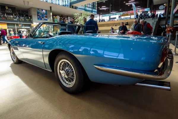 Grand Tourer bil Maserati Ghibli Spyder (AM115), 1970. — Stockfoto