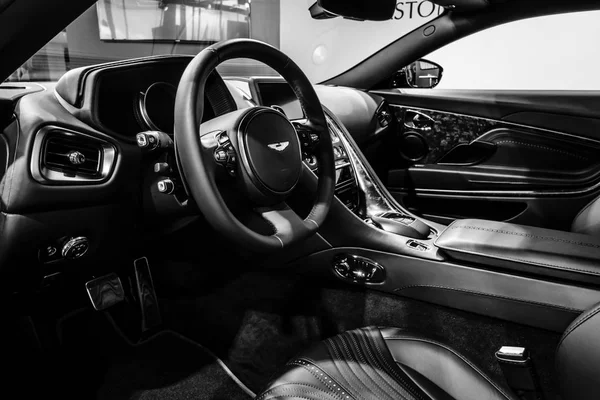 The interior of the grand tourer car Aston Martin DB11, 2016. — Stock Photo, Image