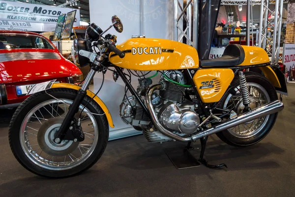 Motocykl Ducati 750 S, 1975 — Stock fotografie