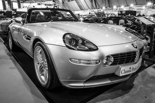 Coche deportivo BMW Z8 Alpina V8 Roadster, 2003 . — Foto de Stock