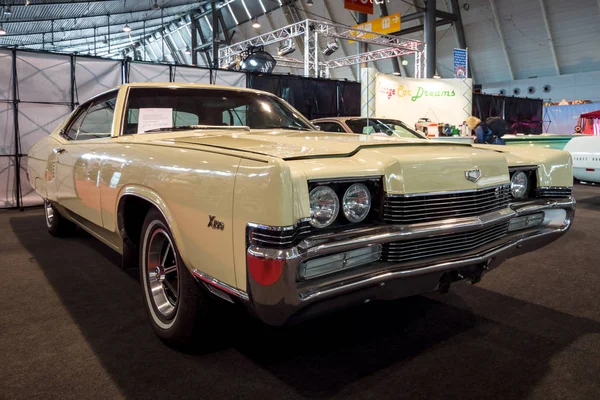 Persönlicher Luxuswagen Quecksilber-Marodeur X-100, 1969. — Stockfoto