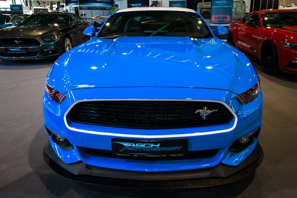 Midilli araba Ford Mustang Gt Am2 Fastback Coupe, 2016. — Stok fotoğraf
