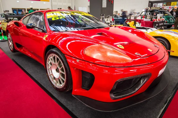 Coche deportivo Ferrari F360 Challenge por Scuderia Corsa . — Foto de Stock