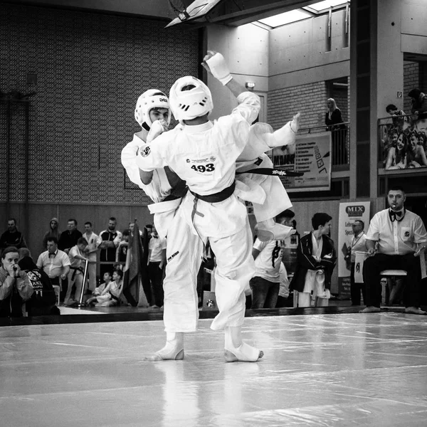 Campeonato Europeu Kyokushin União Mundial (KWU) para Crianças e Jovens 2017. Berlim. Alemanha . — Fotografia de Stock
