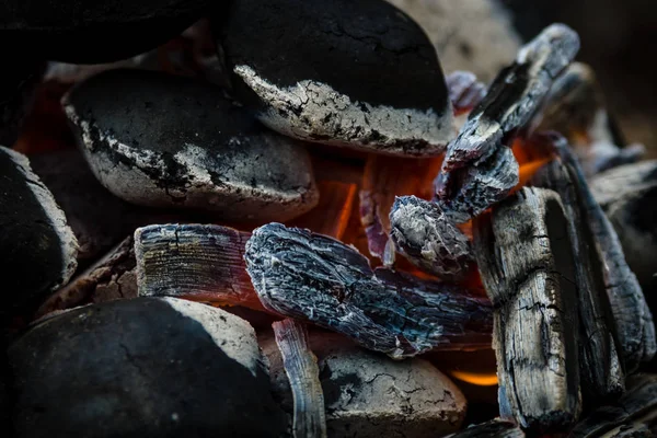 Die Heiße Kohle Und Das Feuer Hintergrund — Stockfoto