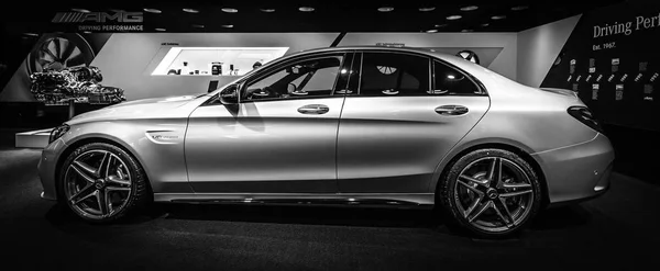 Berlin Aralık 2017 Showroom Orta Boy Araba Mercedes Benz Class — Stok fotoğraf