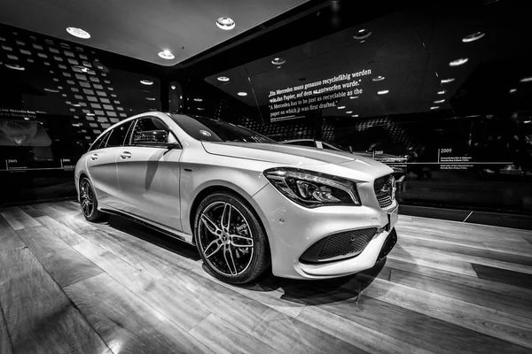 Berlin December 2017 Showroom Subcompact Executive Car Mercedes Benz Cla — Stock Photo, Image