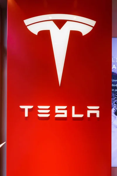 Berlin 2017 Schild Showroom Tesla Inc Kurfuerstendamm — Stockfoto
