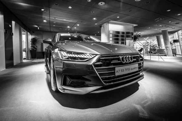 Berlim Dezembro 2017 Showroom Carro Luxo Médio Porte Audi Sportback — Fotografia de Stock