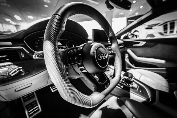 Berlim Dezembro 2017 Showroom Interior Carro Executivo Compacto Audi Sportback — Fotografia de Stock