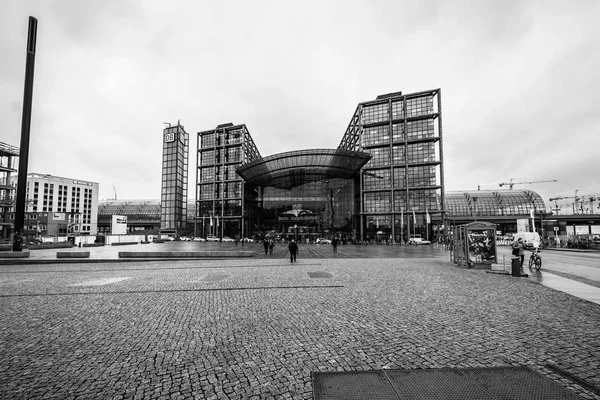 2017年12月21日 柏林中央驻地 柏林的中央驻地 欧洲的最大和现代火车站 — 图库照片